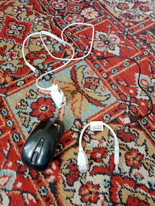 Продам компьютерную мышь,зарядное устройство,USB