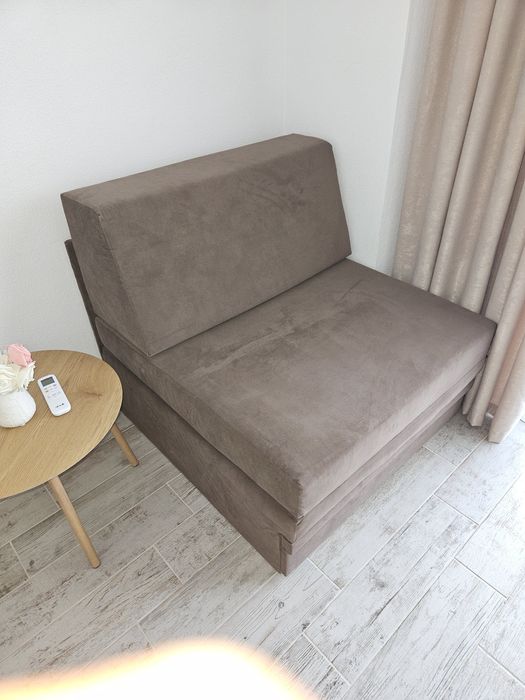 Разтегателен диван