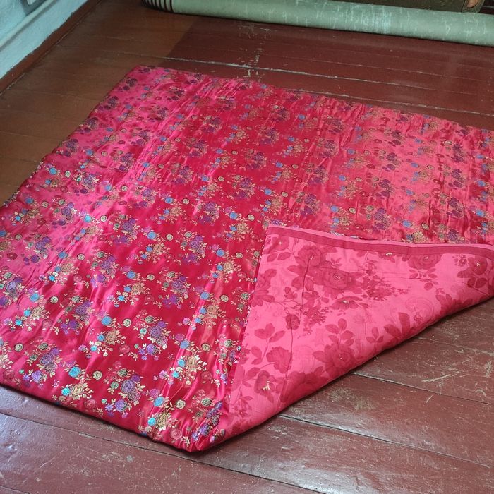 Көрпе төсек көрпе