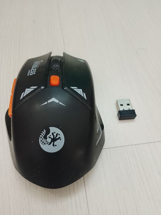 Продам игровую мышку