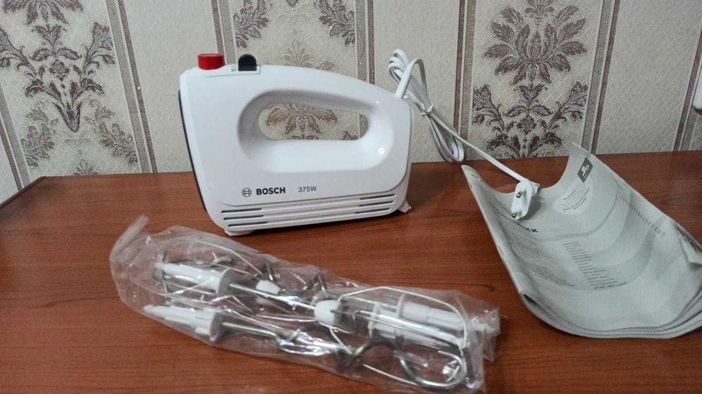 Миксер Bosch новый