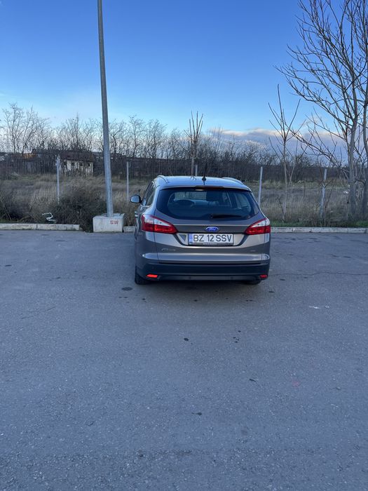 FORD Focus 2012