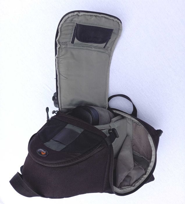 Vand rucsac foto Lowepro sling