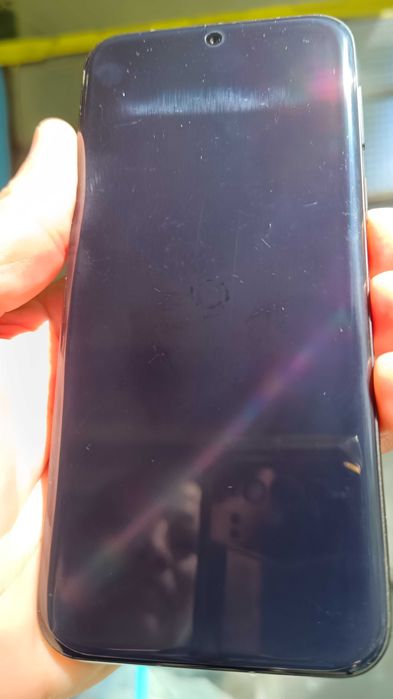 Продавам Huawei Pura80 Pro