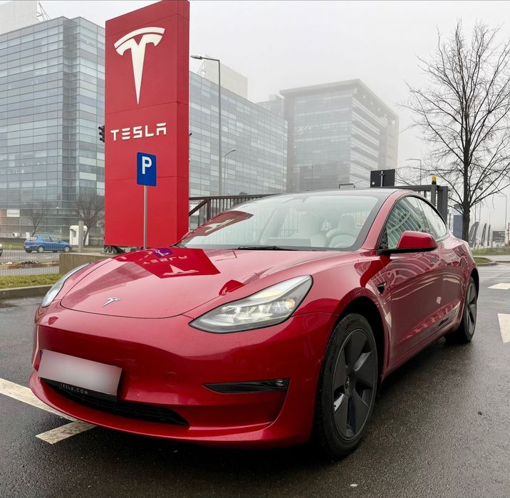 Tesla Model 3 TESLA MODEL 3 Long Range 4x4, POMPA DE CALDURA stare impecabilă.