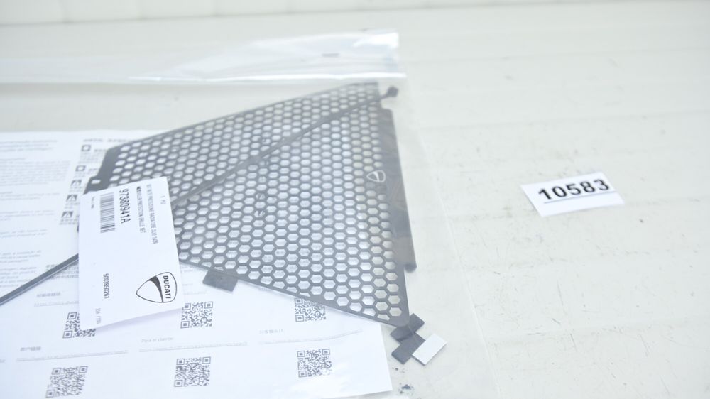 Grila Protectie Radiator Ulei Ducati Panigale V4 / Streetfighter V4