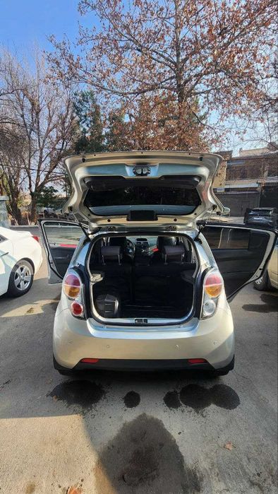 Продается машина. Свой Spark