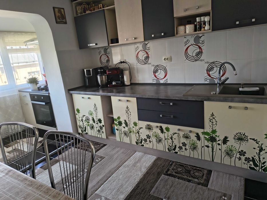Apartament cu 2 camere, 50 mp Obcini mobilat și utilat