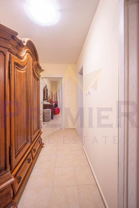 Продава се Многостаен апартамент в Свети Влас - 208 кв.м за 687 €/кв.м - Снимка #2