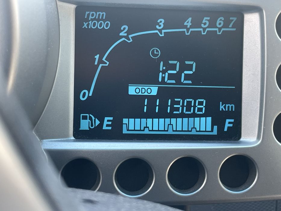 Спарк яхши холатда сотилади ,111000 пробег пропанда