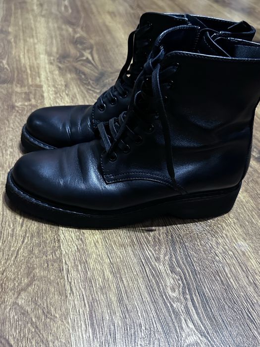 Продам обувь prada кожа