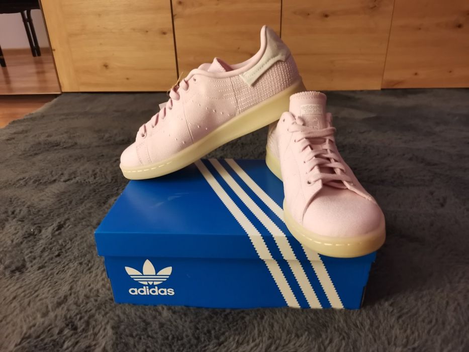 Маратонки adidas