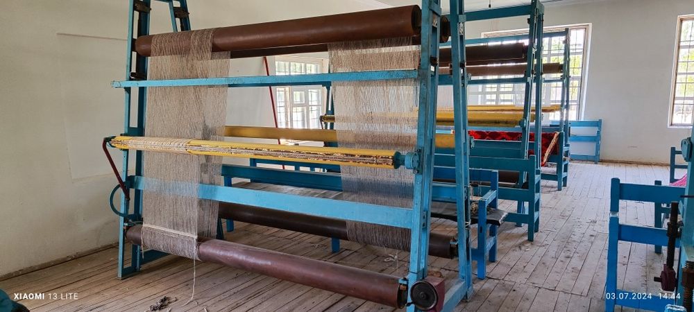 Гилам тўқиш станоклари