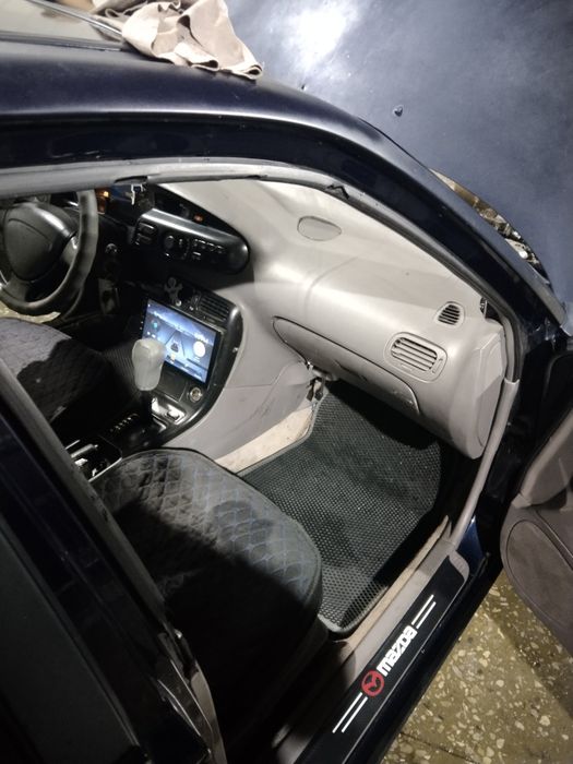 Продам мазду кседос 6