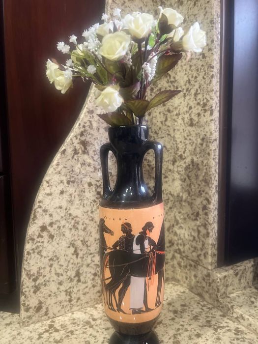 Вазочки для весенних цветов