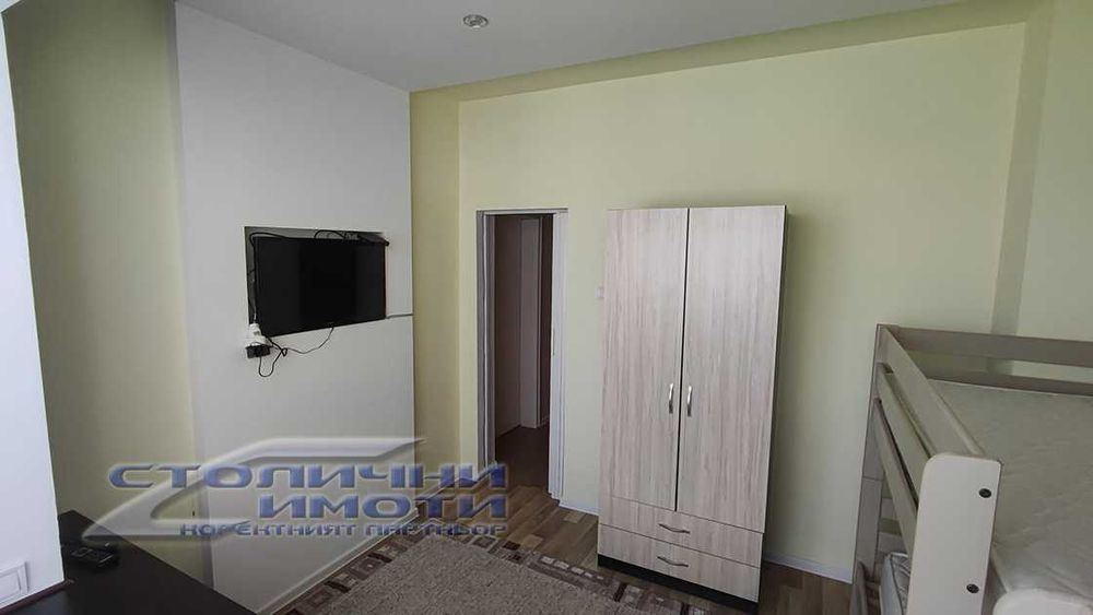 Дава се под наем Тристаен апартамент в София, Център - 79 кв.м за 648.21 € - Снимка #9