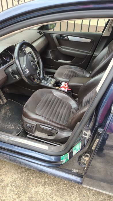 VOLKSWAGEN Passat 2012 — imagine 3