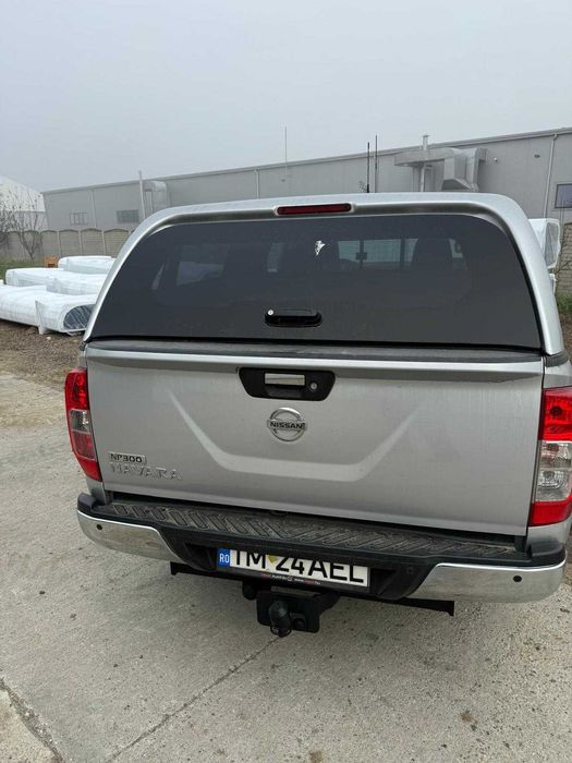 Endschalldämpfer + Montagesatz Auspuff Für D22 2.5 Diesel Nissan