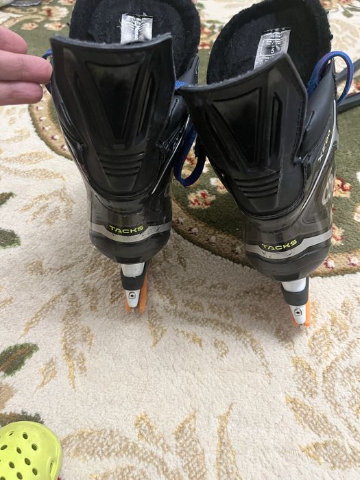 Продам коньки CCM размер 38.5