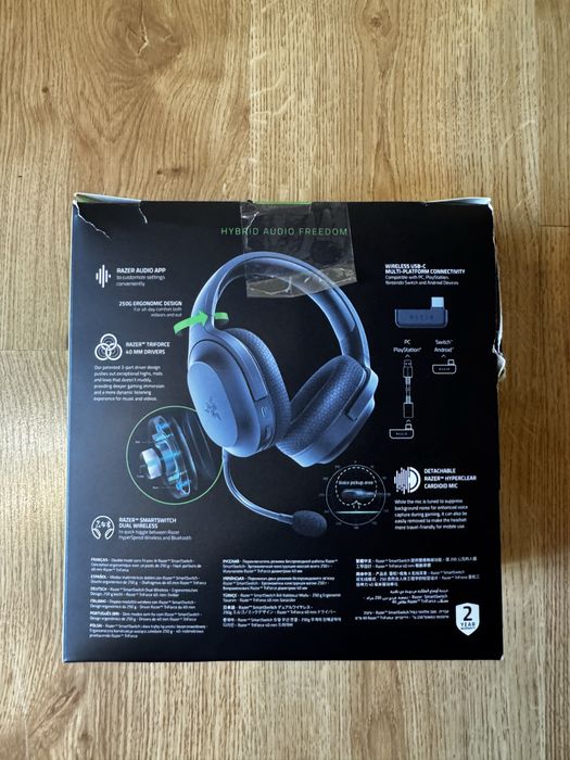 Casti Razer Barracuda X