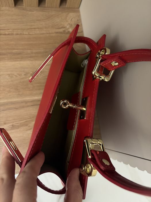 Сумочки натуральная кожа