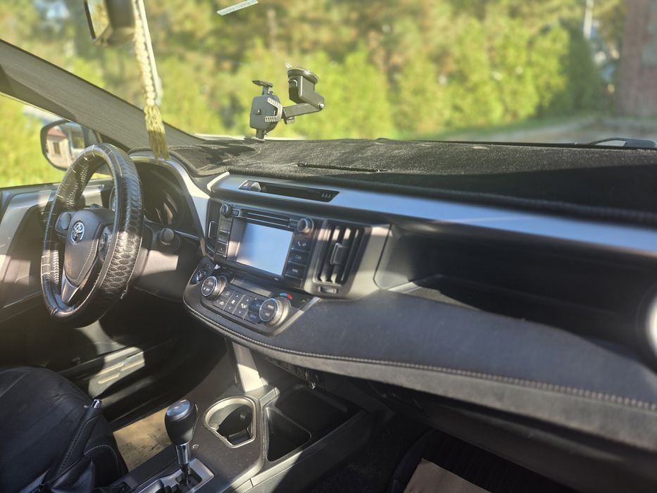 TOYOTA RAV4 2018 г.в.