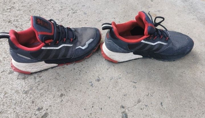 Маратонки adidas 44,5