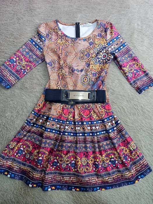 Продам платья 9/10