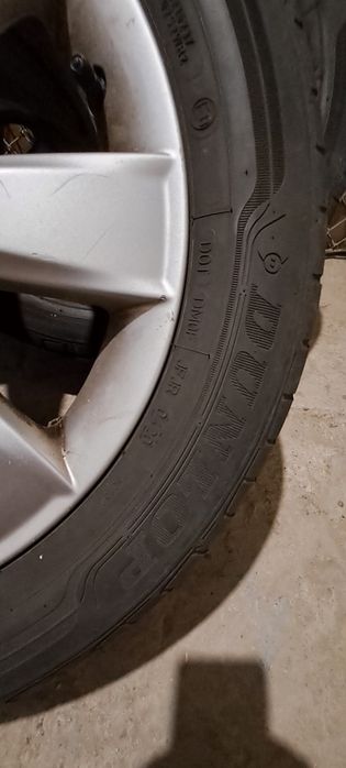 Vând 4 jante aliaj cu cauciucuri pe 16  de pe golf 5