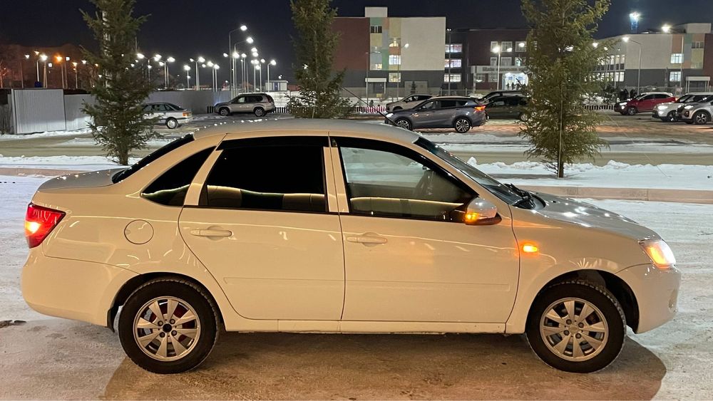 Лада Гранта в хорошем состоянии