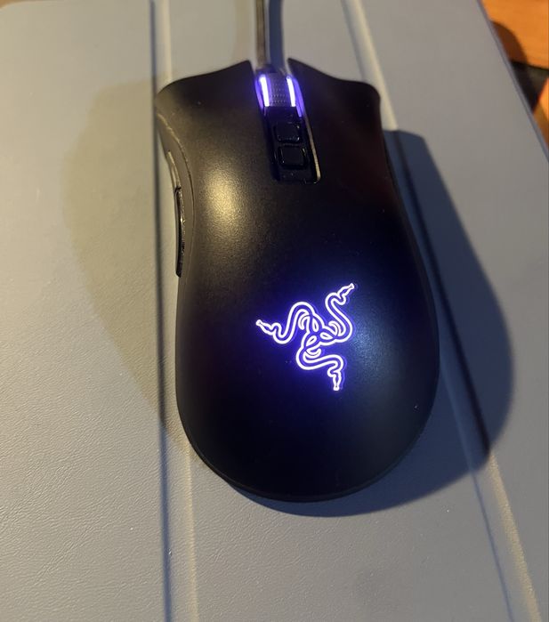Гейминг мишка- Razer Deathadder V2