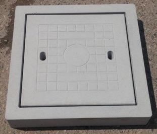 Люки бетонные. Колодец крышка. Лоток. Бордюр .