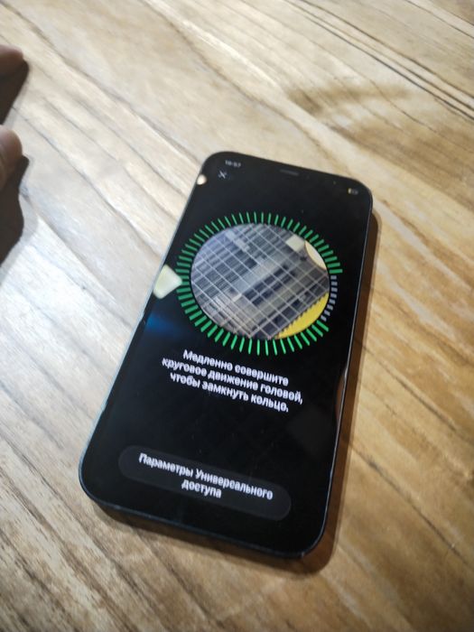 Айфон 12/128г телефон