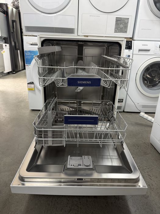 Съдомиялна машина за вграждане Siemens IQ500 60см