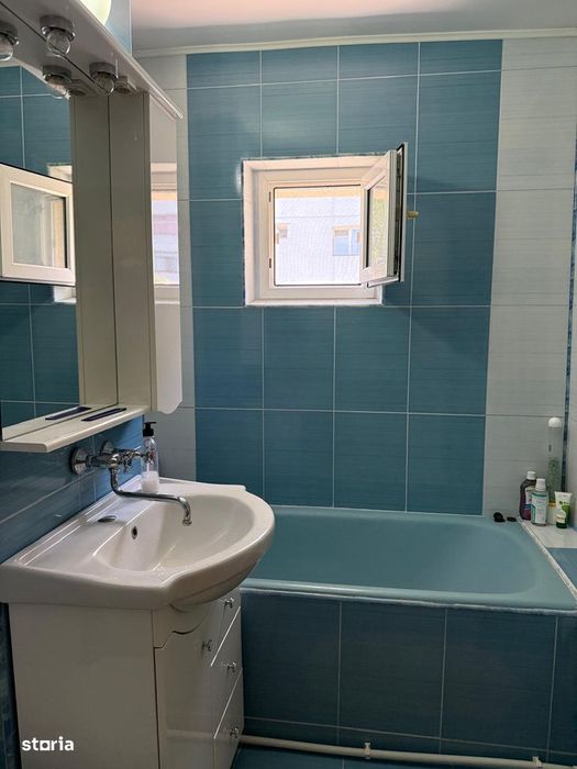 2 camere decomandat zona micro 17