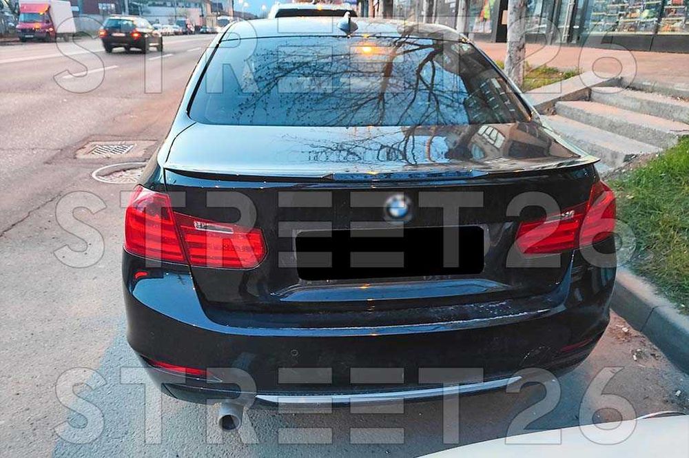 Eleron Portbagaj Lip BMW Seria 3 F30 (12-19) M4 Design Negru Lucios