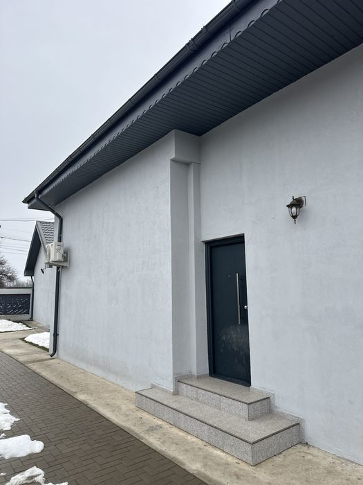 Casa DorMarunt + spatiu comercial