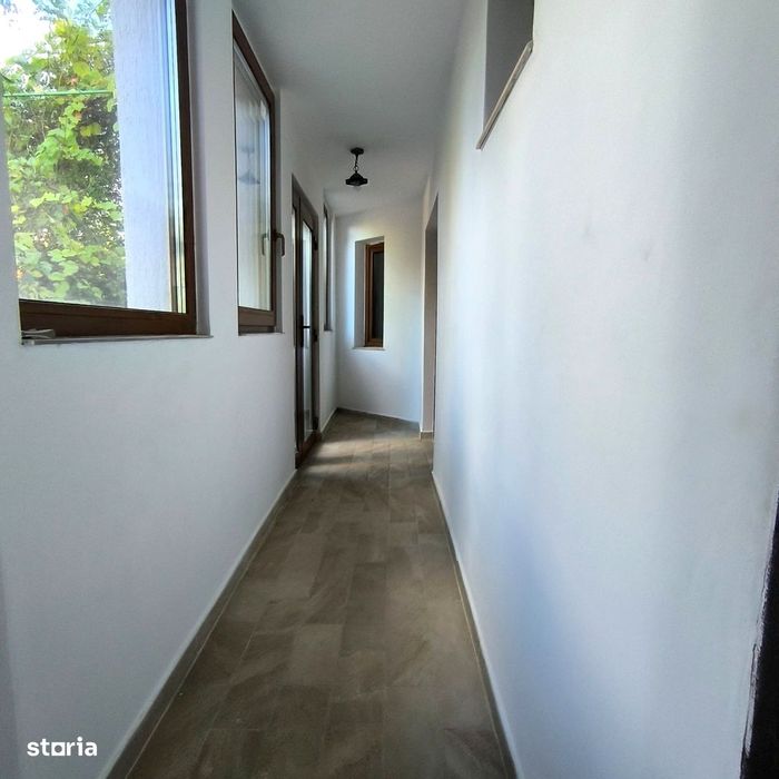 Vila 5 camere, teren 1070 mp, relizata in regie proprie