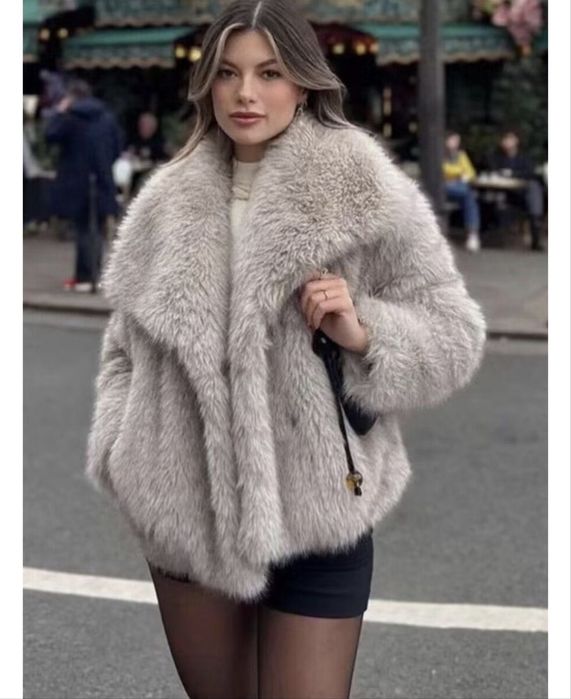 серый(серебристый)шуба