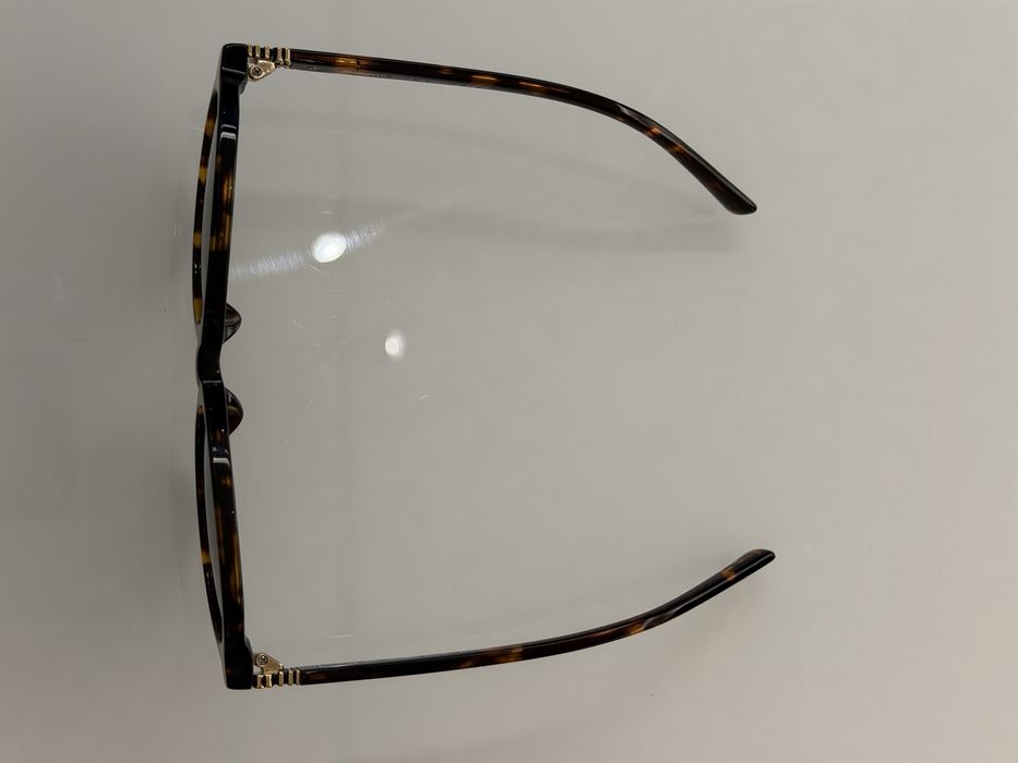 Оригинални слънчеви очила MIU MIU