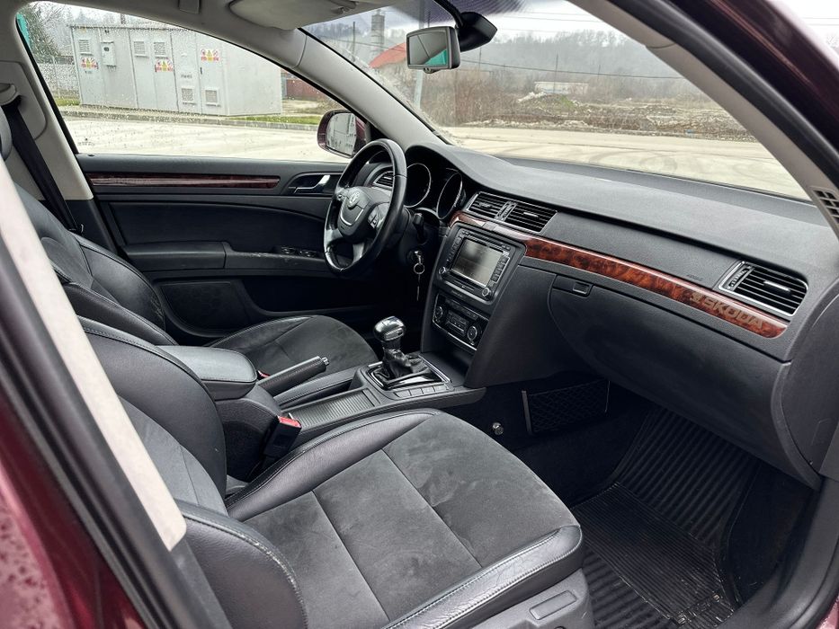 Skoda Superb 2.0 Tdi Automată