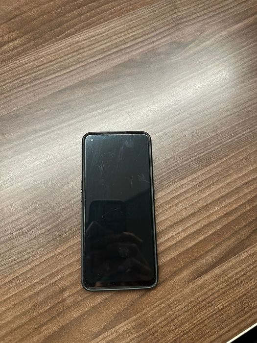 Real me 7 pro  (husa inclusa)