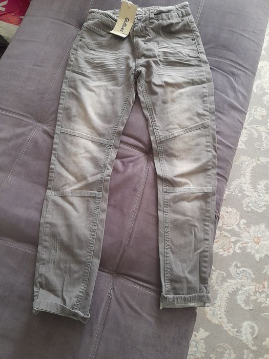 Джинсы подростковые 3000 новые