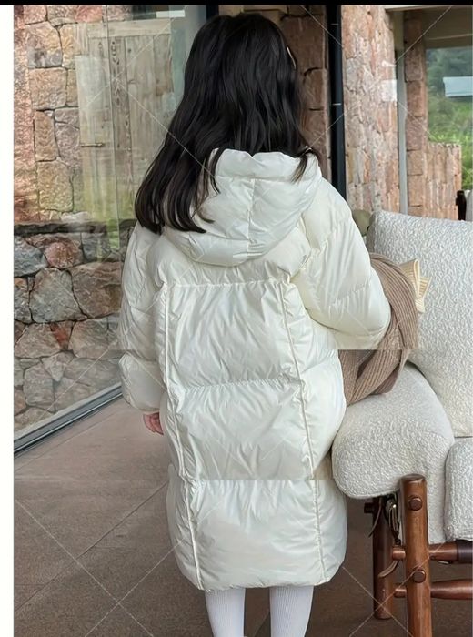 Продам куртку на девочку