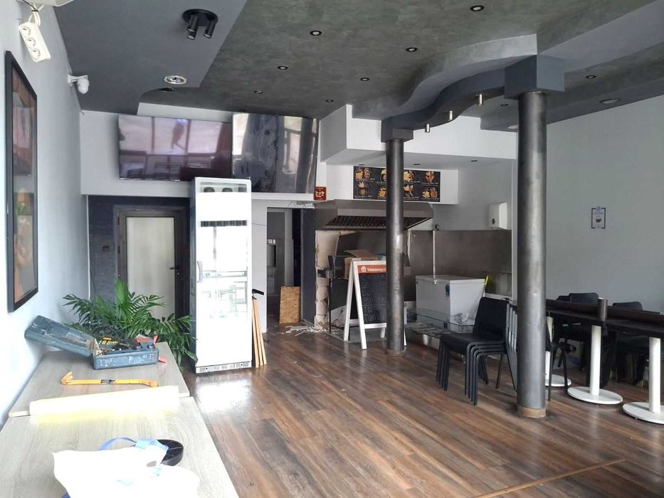 Дава се под наем Заведение в Бургас, Център - 63 кв.м за 1346.4 € - Снимка #5