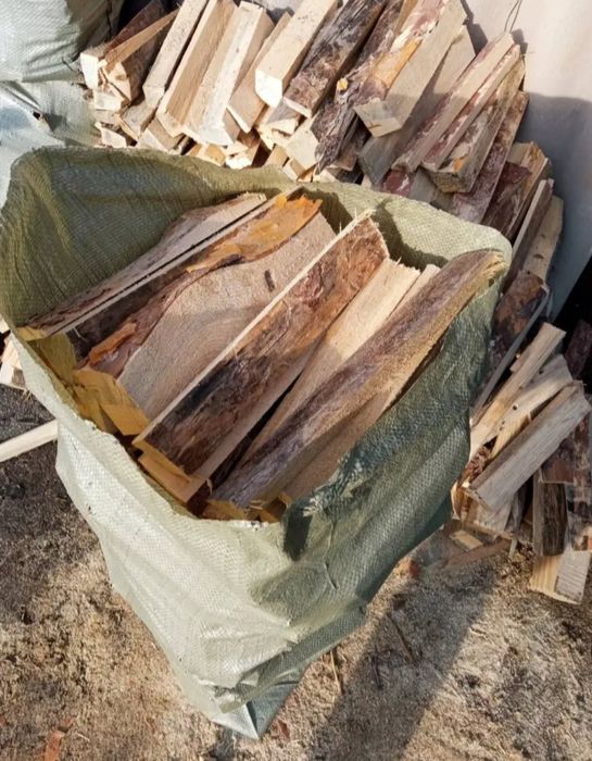 Дрова в больших мешках,отын!