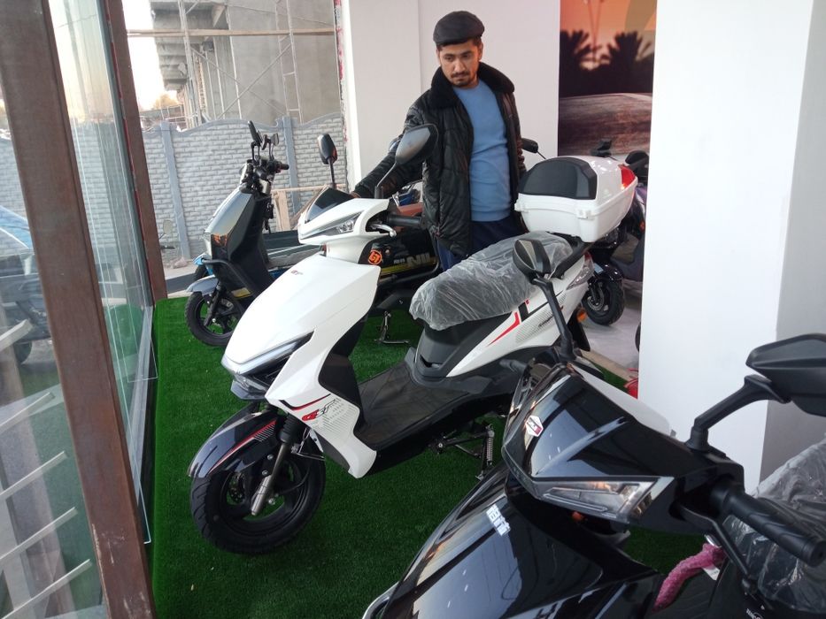 Sukuter va muravekla