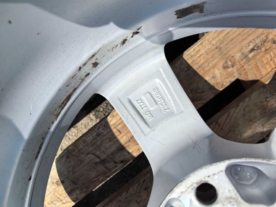 17 цола 5 х 112 мм БМВ / Фолксваген / Ауди / Мерцедес -7,5 Инча/ ЕТ 27