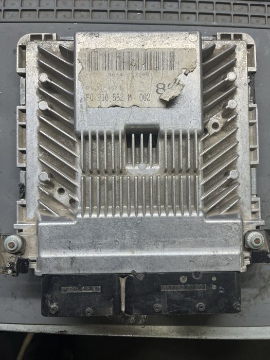 Блок управление на Aуди А6 C6. 2,4л