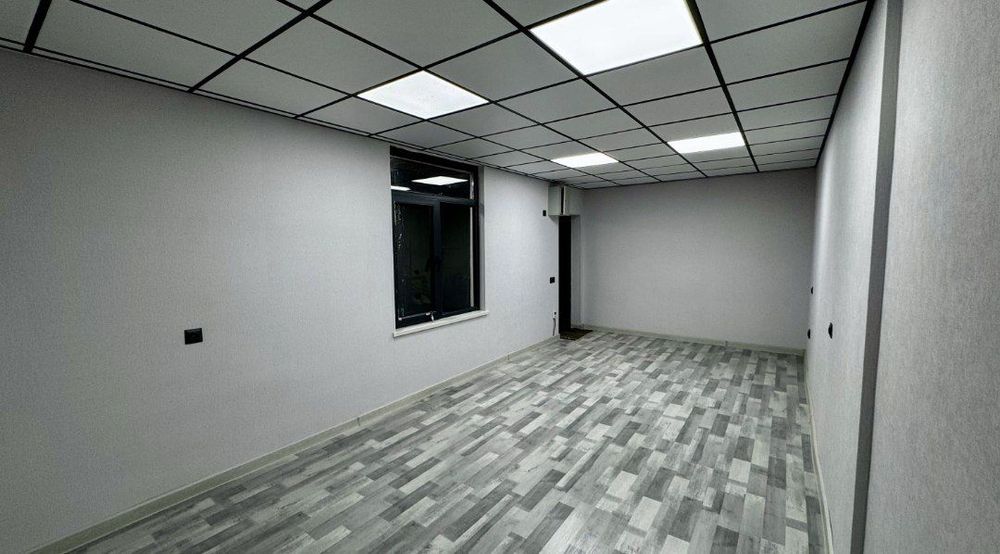 Офис в Отдельно Стоящем Здании 22м2 ор.Катартал